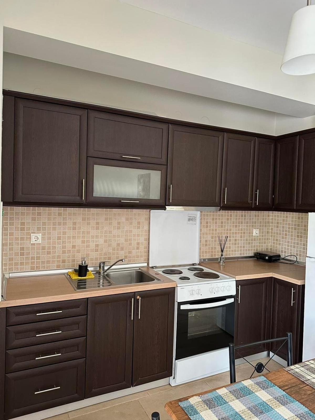 Canal Luxury Apartments Nea Poteidaia Exterior photo